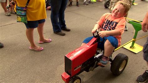 Pedal Tractor Pull Youtube