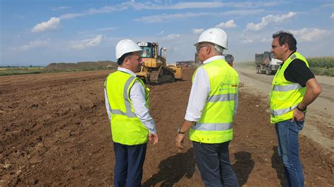 Autostrada Moldovei Ritm Bun De Lucru Pe Tronsonul Autostrazii