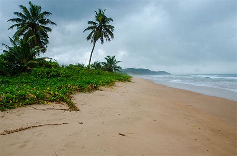 9 Best Beaches in Ghana