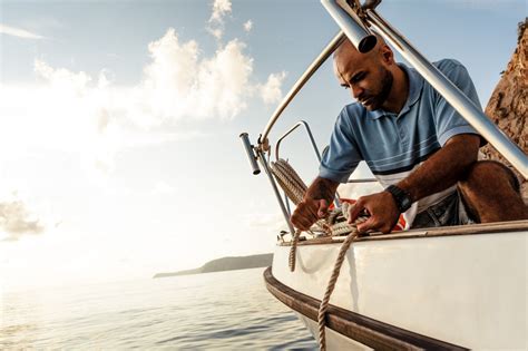 C Mo Amarrar Un Barco Utilizando Cabos N Uticos