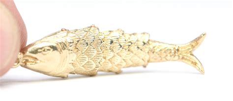 Superb Vintage Ct Gold Articulated Fish Pendant Hallmarked London