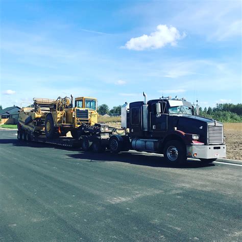 Boise ID Heavy Haul Trucking & Equipment Transport