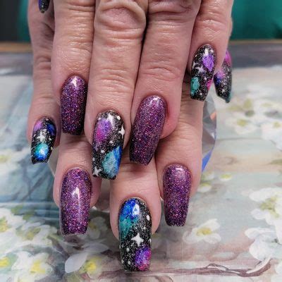 RAUS TOP NOTCH NAILS Updated January 2025 371 Photos 351 South