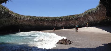 Se lo recomendaría a quien venga a Vallarta el snorkel y el haber