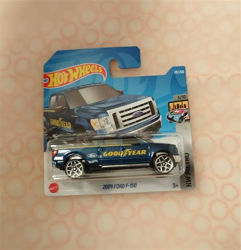Vários modelos e marcas hot wheels colecção Cedofeita Santo Ildefonso Sé Miragaia São
