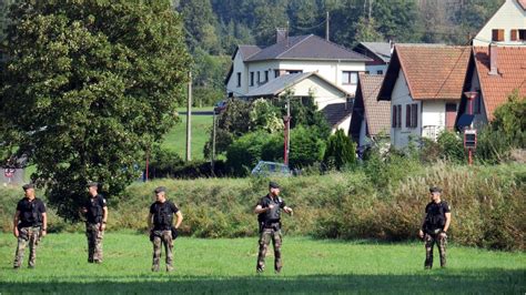 Disparition De Lina Sa Grand Mère Anéantie Témoigne On Veut Quon Nous La Rende Vidéo