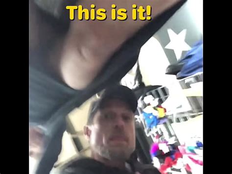 Up Skirt En El Sex Shop XVIDEOS