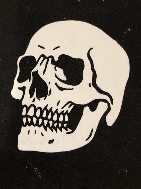 skeleton drawing easy 1