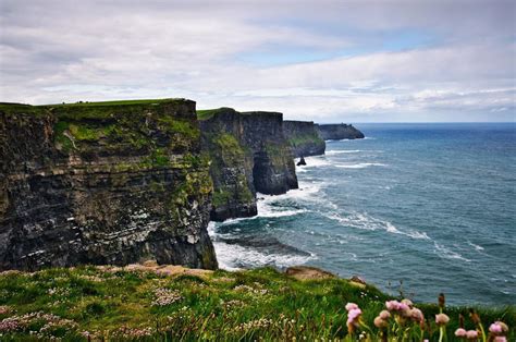 Visiting the Cliffs of Moher, County Clare, Ireland | CheeseWeb