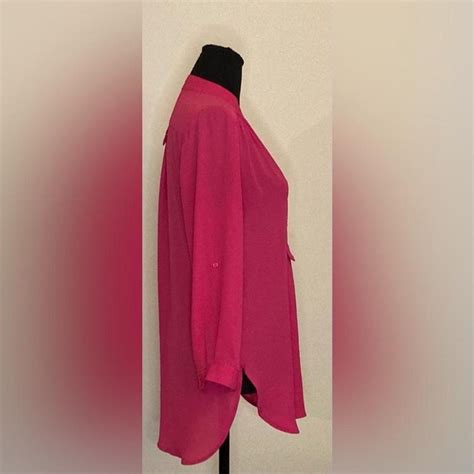 Hawthorn Hot Pink Button Down Blouse Size S Depop