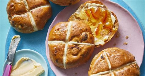 Supermarkets Unveil Hot Cross Bun Ranges For Easter British Baker