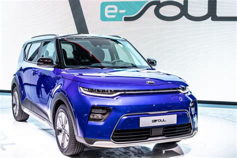 Kia e Soul 39 kWh elektryczny opinie dane techniczne cena zdjęcia