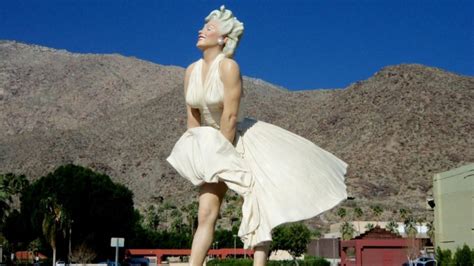 États Unis Polémique Autour Dune Statue De Marilyn Monroe Jugée Sexiste