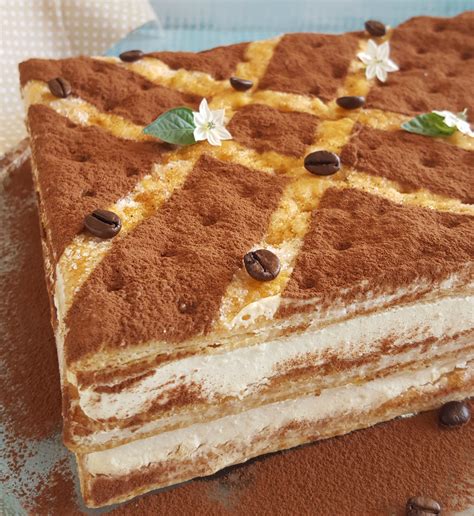 Millefoglie tiramisù croccante e goloso