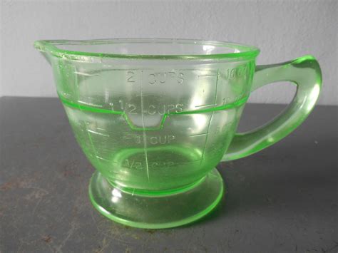 Vintage Green Depression Glass Cup Measuring Mixing Pitcher Cup W