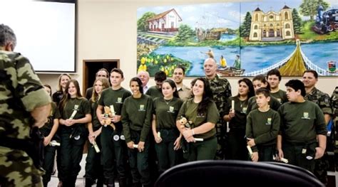 Araquari Forma Primeira Turma De Protetores Ambientais Nd Mais