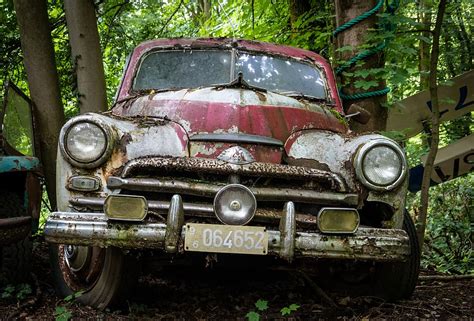 Hd Wallpaper Auto Car Cemetery Historically Oldtimer Wreck Rusted