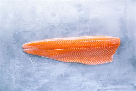 Fresh And Frozen Salmon Fillet — Kvaroy Arctic