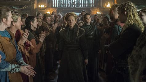 vikings - lagertha and astrid with sigurd and ubbe | Vikings, Ragnar