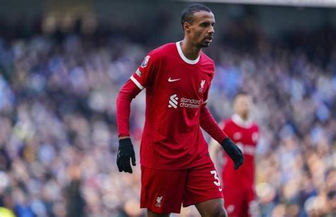 Hiobsbotschaft F R Fr Heren Schalke Verteidiger Joel Matip Reviersport