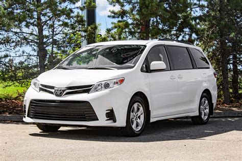 Certified Pre Owned 2019 Toyota Sienna LE FWD Mini Van Passenger