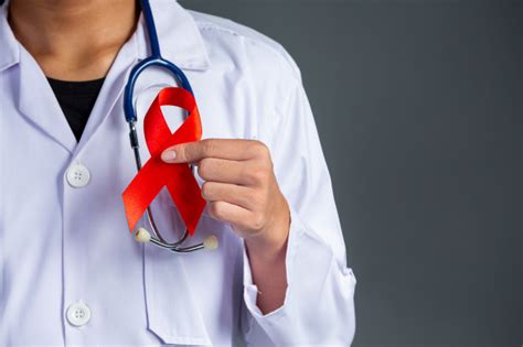 Cerca De Mil Pessoas Vivem Hiv No Brasil Segundo Minist Rio Da