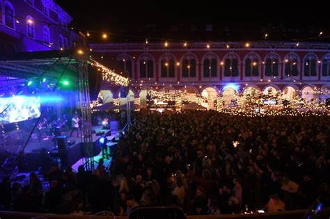 Legendarni Sini A Vuco Odr Ao Spektakularan Koncert Za Kraj Adventa U