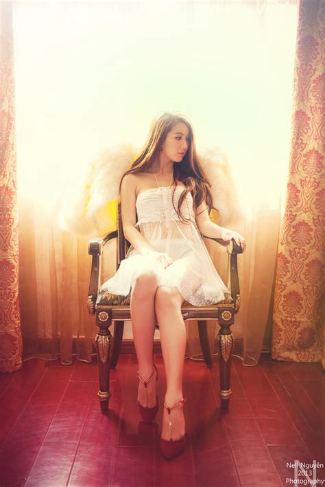 Hot girl Linh Napie Vẻ đẹp dịu dàng mà quyến rũ