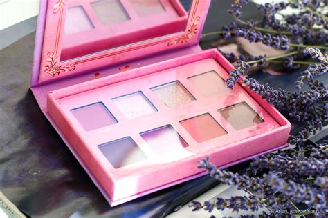За зоной комфорта: палетка теней Lime Crime Venus III | Отзывы ...
