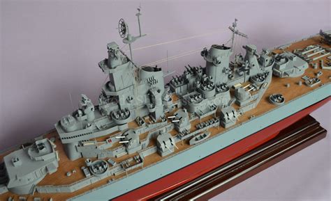 USS Missouri BB-63 battleship model