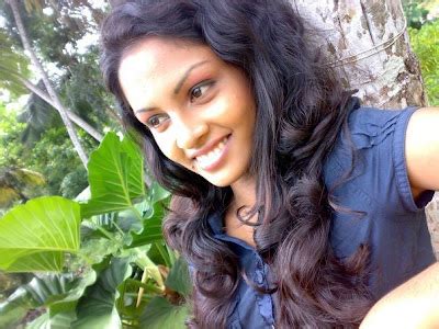 Sri Lankan Hot Actress Photos Shalini Tharaka Hot Sexy Sri Lankan Hot Actress Photos Biography