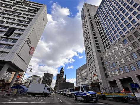 Israels Ministerpräsident In Berlin Polizeiaufgebot Und Sperrungen Swi Swissinfoch