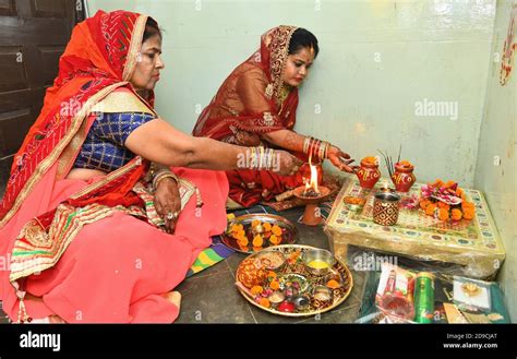 Beawar Rajasthan India Nov 4 2020 Married Hindu Women Perform