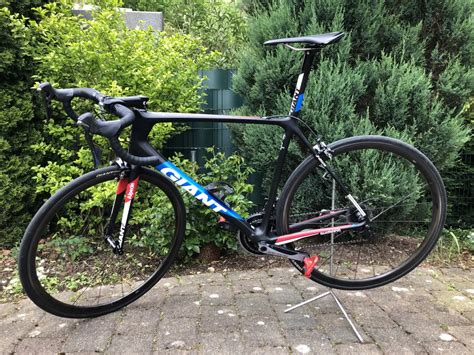 Giant TCR Advanced Pro Team Used In L Buycycle