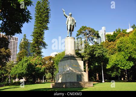 Statue of Captain Cook by Thomas Woolner, Hyde Park, Sydney, Australia ...