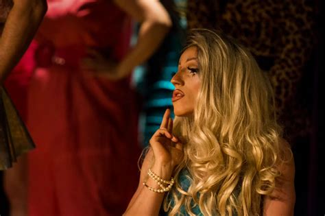 EN PHOTOS Greasy A Lesbian Love Story Au Festival Fringe