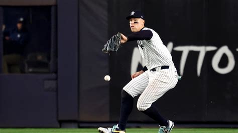 Aaron Judge Caught A Stray From Greg Olsen During Falcons Saints Broadcast