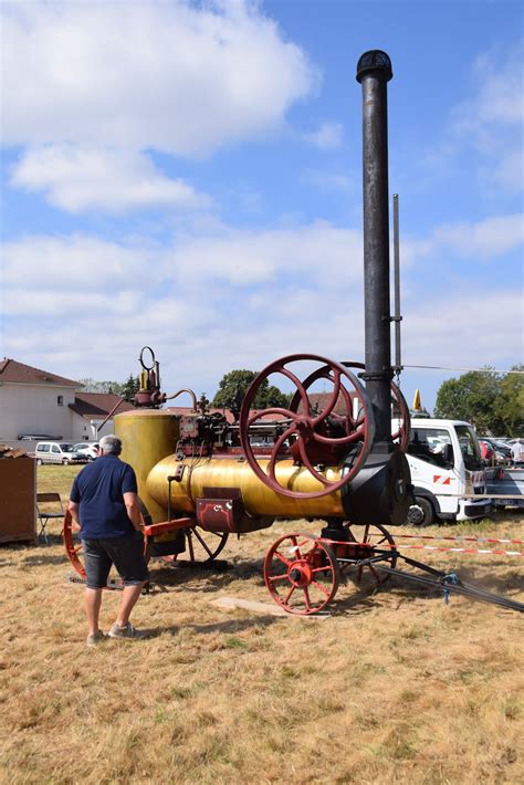 Les Abrets en Dauphiné Fête de la batteuse une journée