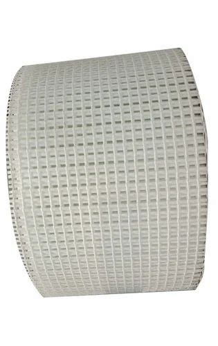 Plain Fibre Glass 110GSM Fiberglass Mesh Roll 7019 Size 100mm X 50m