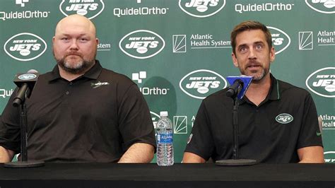 Agents Take A Look At How The Jets And Aaron Rodgers Can Approach