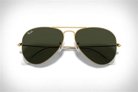 Tom Cruise's Top Gun Ray-Ban Aviator Sunglasses | Uncrate