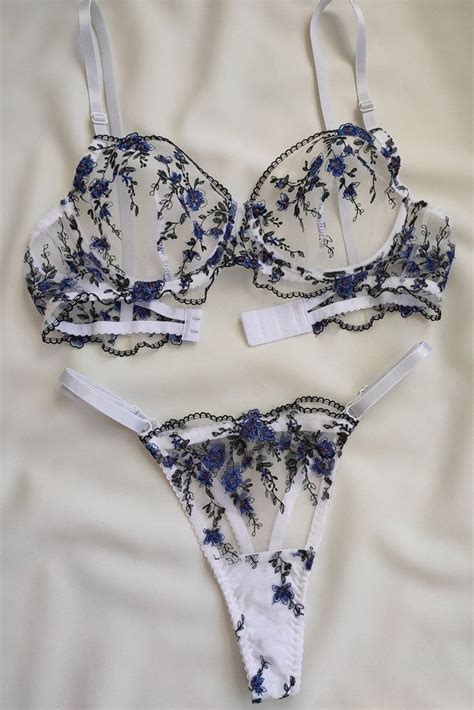 Lacey White Lingerie Set Lace Corset Bra Panty And Garter Etsy Artofit