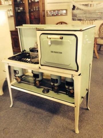 Vintage New Perfection Kerosene Stove With Oven