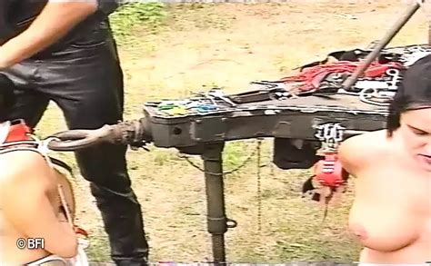 Free Scared Porn Videos XHamster