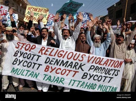 Pakistani Protesters Rally Against Denmark To Show Their Anger Against