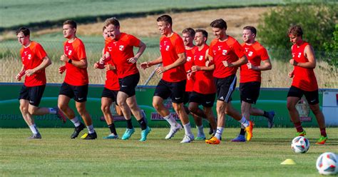 SpVgg Hankofen Zwischen Trainerbeben Und Vorfreude