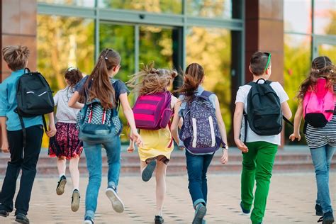 De la maternelle au lycée bien préparer la rentrée scolaire de votre