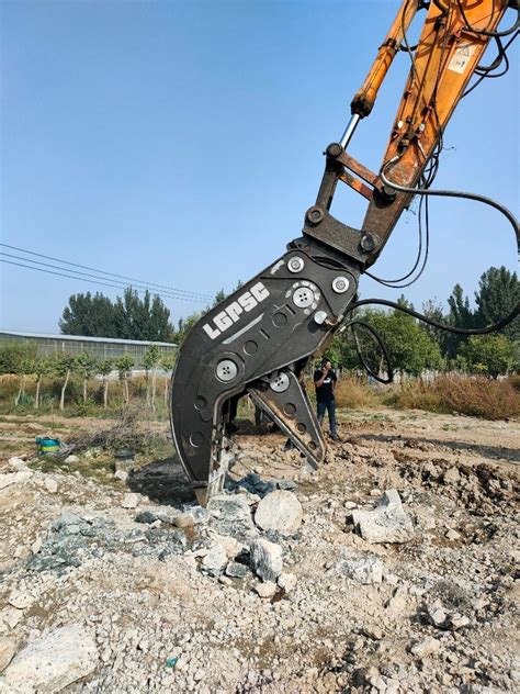 Excavator Attachment Endurance Of Components Hydraulic Concrete Crusher