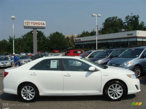 2012 Super White Toyota Camry Hybrid Xle 69592470 Photo 3 Gtcarlot