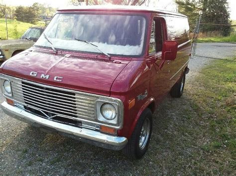 Gmc Vandura Custom Shorty Van Chevy Wild Cherry Vintage Party